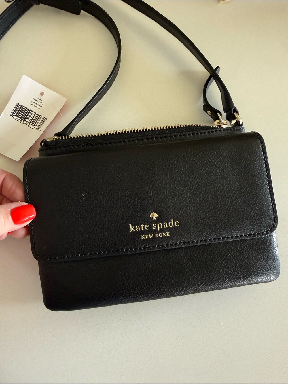 Kate Spade Karlee Black Leather Crossbody Bag with Gold Logo - Picture 3 of 8